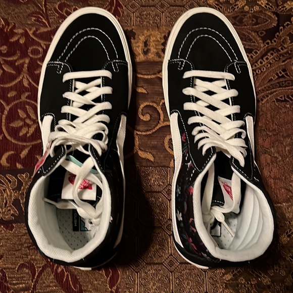 Vans Old Skool Suede and Canvas Lace Up High - Picture 3 of 7